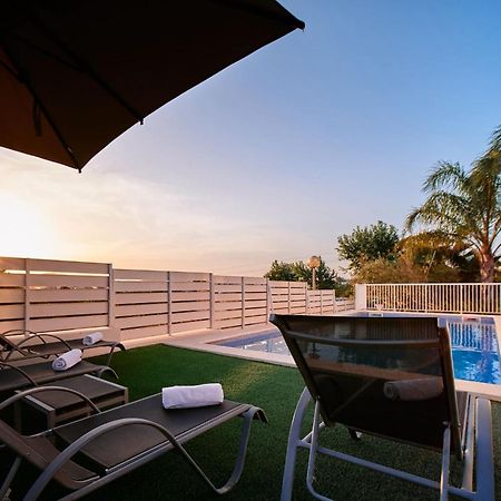 Villa Romeo 2Km From Ibiza Town And 1Km From Talamanca Beach Santa Eulária des Riu Exterior foto
