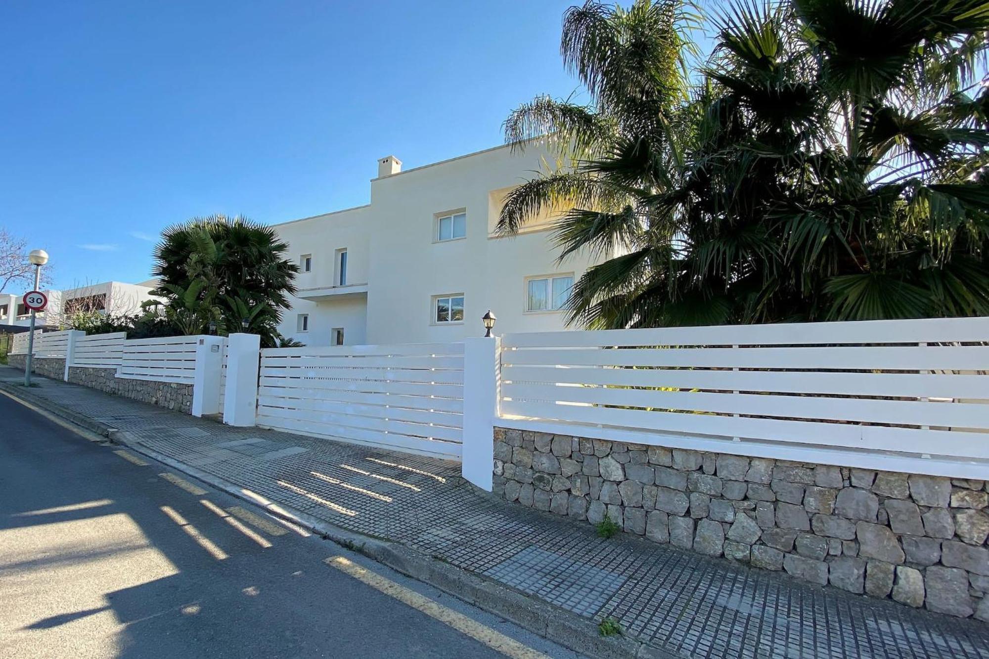 Villa Romeo 2Km From Ibiza Town And 1Km From Talamanca Beach Santa Eulária des Riu Exterior foto